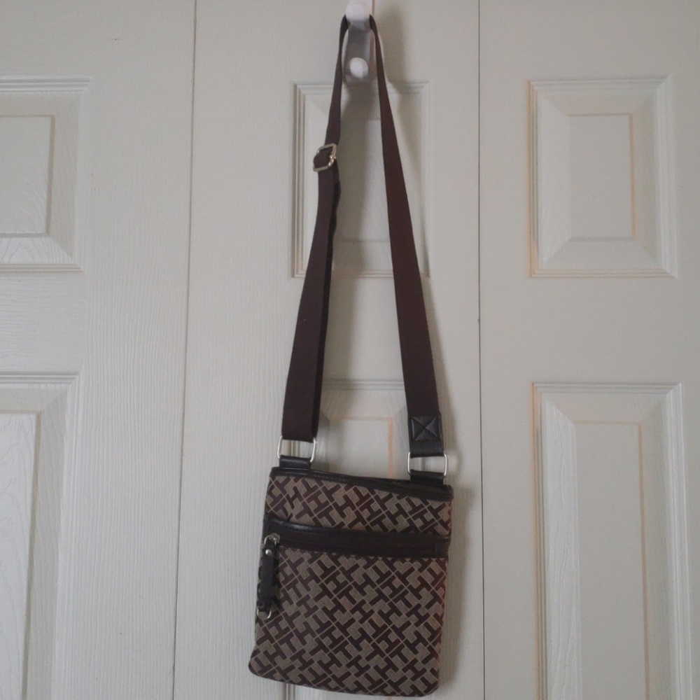 Cross body purse